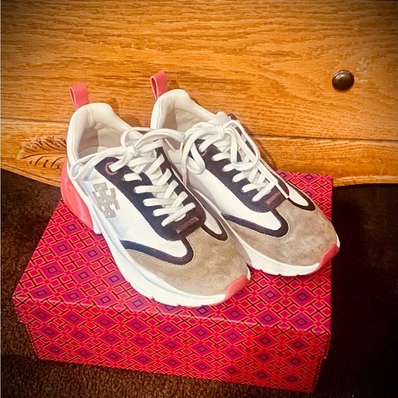 Tory Burch Good Luck Trainer women’s sneakers size 9 - Picture 6 of 9
